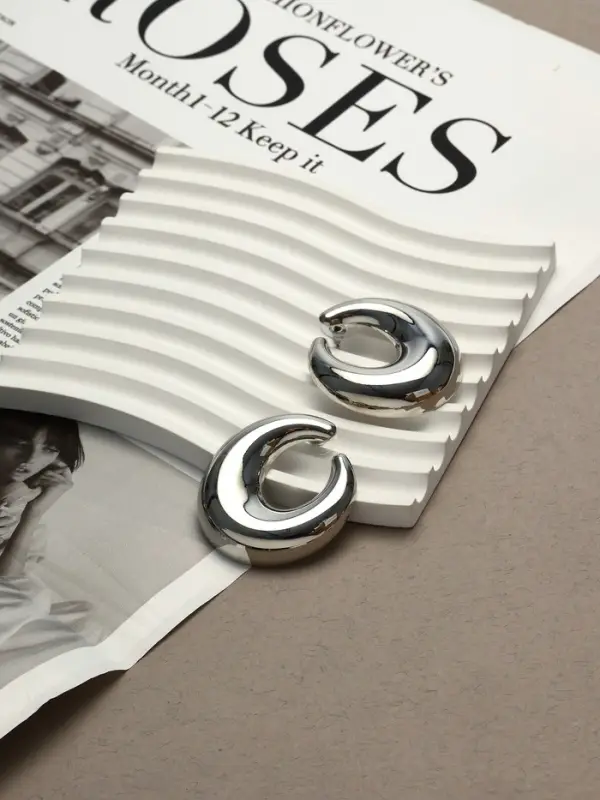 Серьги металл &laquo;Кольца&raquo;, полумесяц, цвет серебро