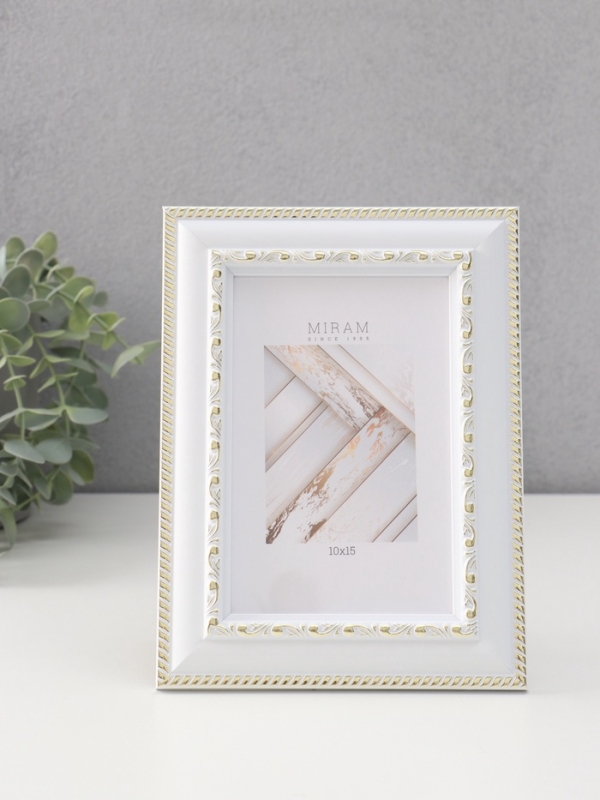 Фоторамка пластик Фоторамка пластик "МИРАМ" 10х15 см, белый с золотом