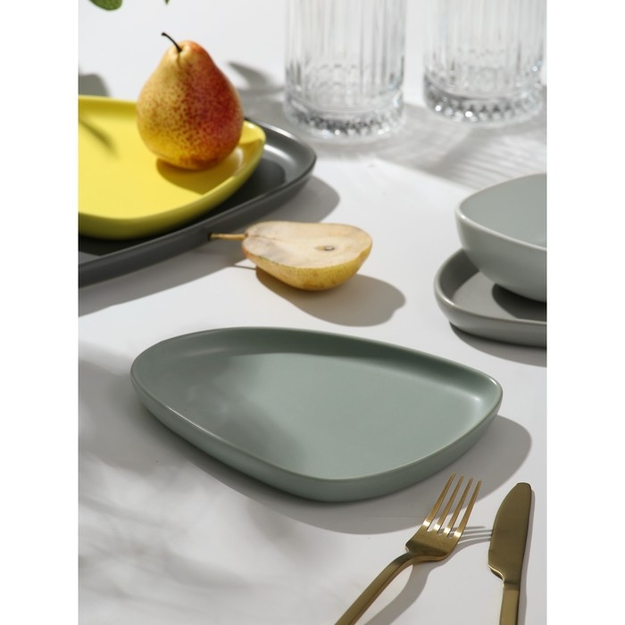 Блюдо для подачи нестандартной формы «Зелёная», 20 х 15 см Блюдо для подачи нестандартной формы «Зелёная», 20 х 15 см