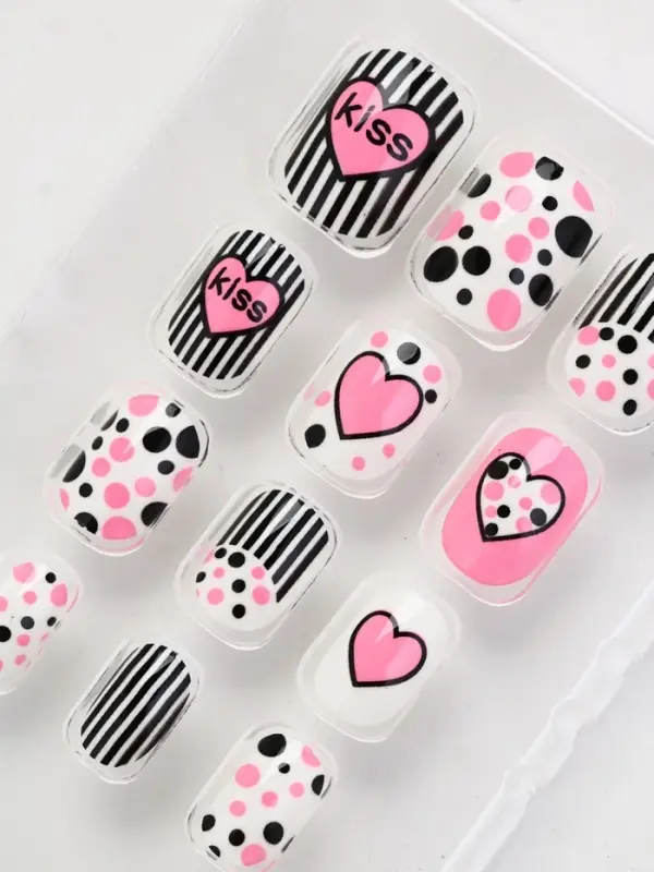 Детские накладные ногти &laquo;Модница&raquo;, 12 шт.