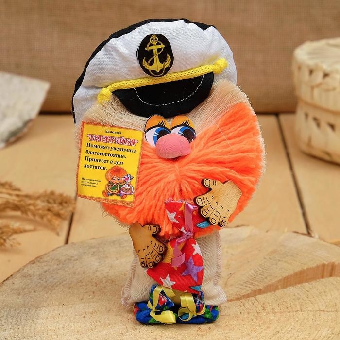 Оберег-домовой Оберег-домовой "Богатейка в фуражке", 19х12х5 см, микс