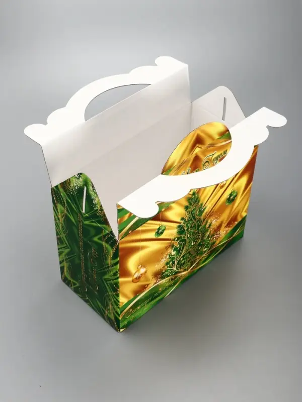 Подарочная новогодняя коробка «Праздничный шелк» в зеленом, 25×12×24 см Подарочная новогодняя коробка «Праздничный шелк» в зеленом, 25×12×24 см