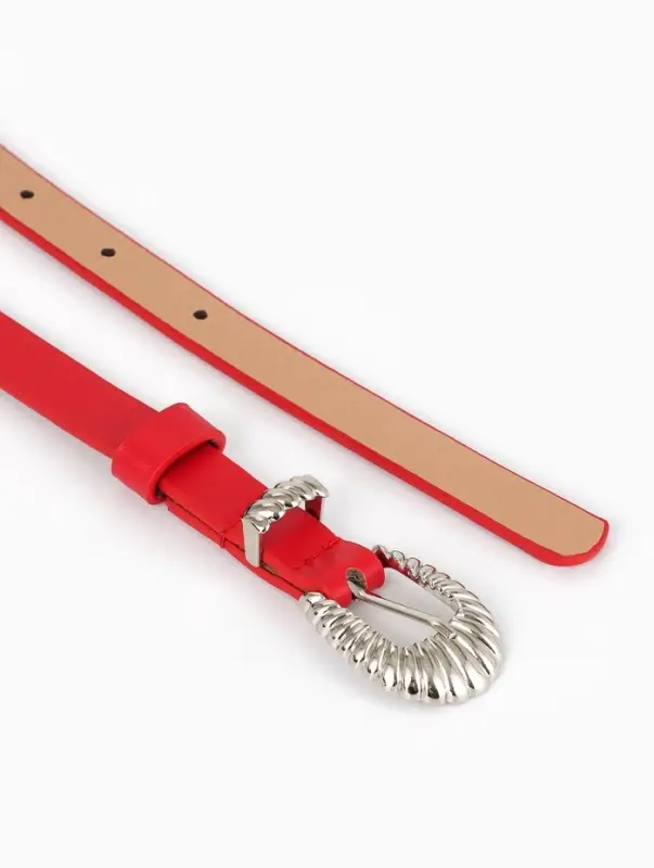 Ремень жен, 02-01-02-01, 1,5*0,3*110 см, без винта, пряжка серебро, 1 прокол, красный