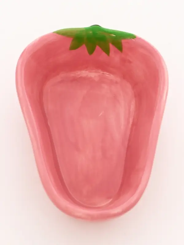 Миска для грызунов &laquo;Клубника&raquo;, 10&times;11&times;4 см, керамика