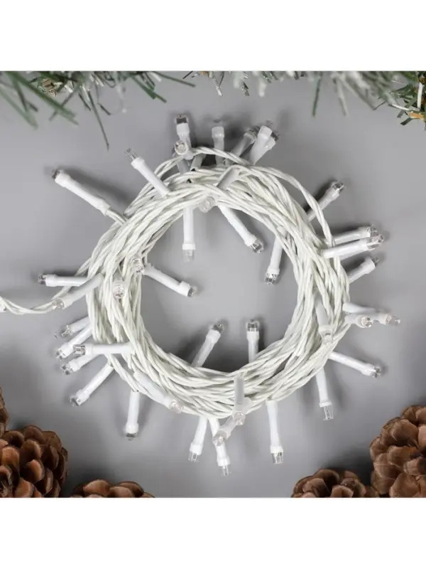 Гирлянда &laquo;Нить&raquo; 5 м, IP20, белая нить, 50 LED, 8 режимов, 220 В, свечение синее