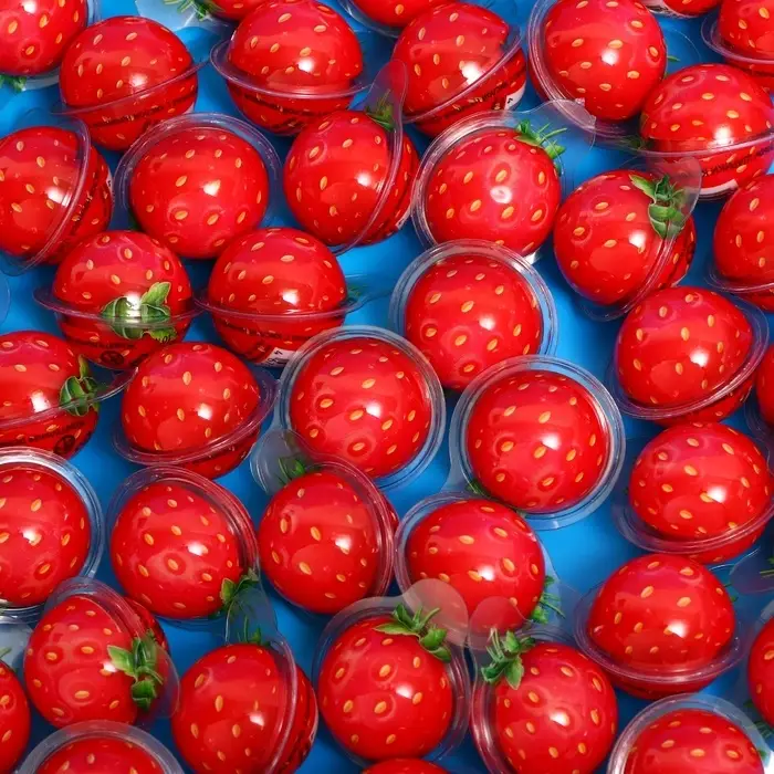 Жевательная резинка с кислой начинкой «Дуй пузырь! ШАРИКИ КЛУБНИЧКА», 10 г