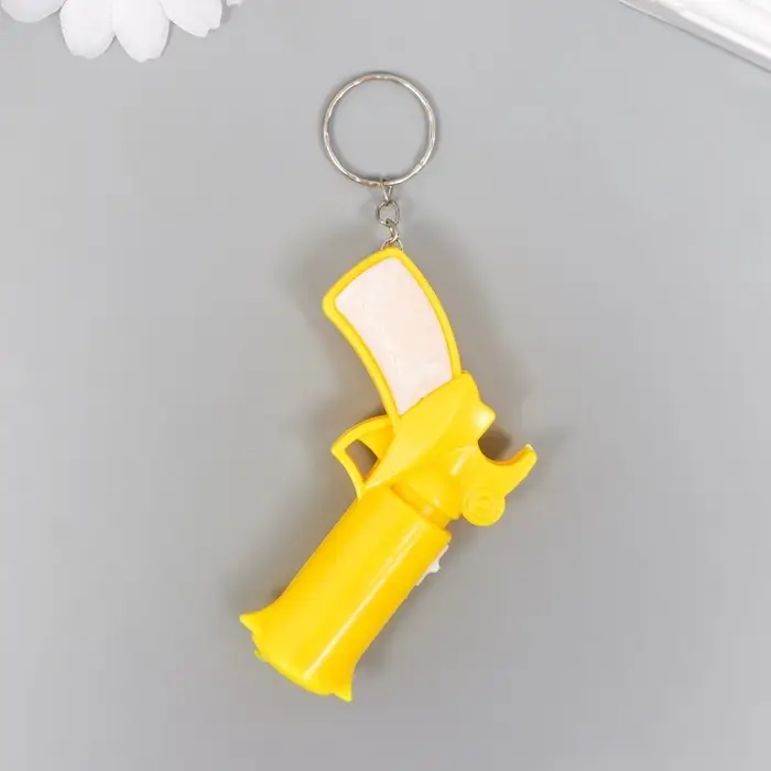 Фонарик брелок для ключей на кольце «Пистолет M-56», светит, 5.5×7.5×2 см, МИКС Фонарик брелок для ключей на кольце «Пистолет M-56», светит, 5.5×7.5×2 см, МИКС