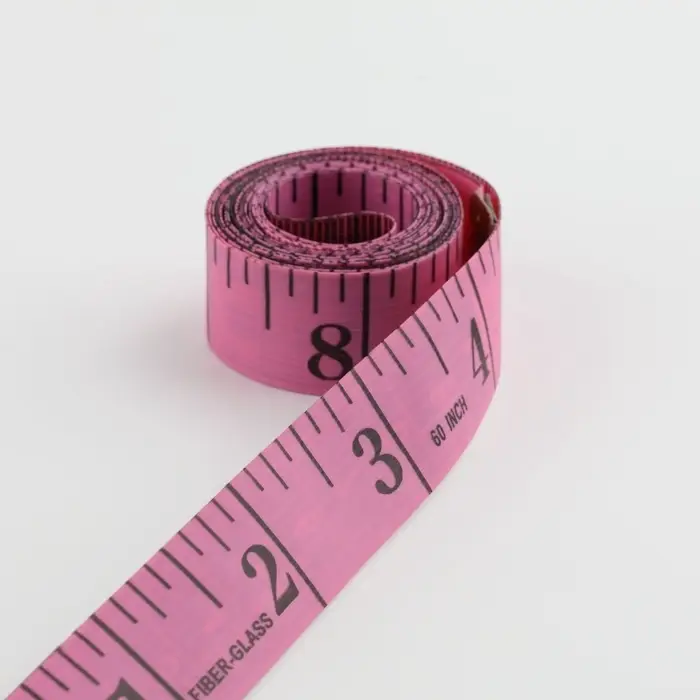 Сантиметровая лента портновская, в футляре, 1.7×150 см (см/дюймы), МИКС Сантиметровая лента портновская, в футляре, 1.7×150 см (см/дюймы), МИКС
