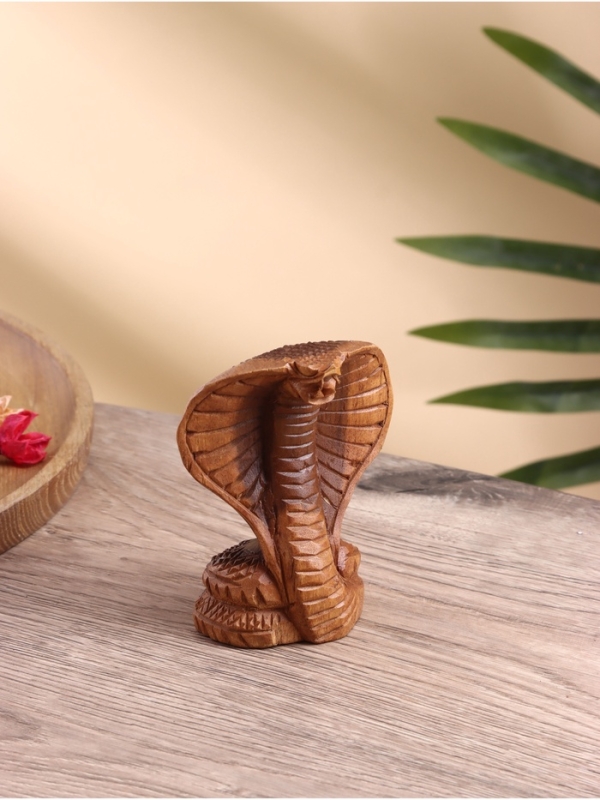 Сувенир  Сувенир "Кобра" дерево суар, 9х4,5х12 см