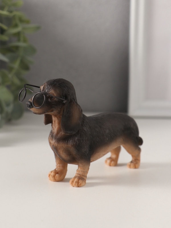 Сувенир полистоун "Такса в очках" 11,5х4х7,5 см