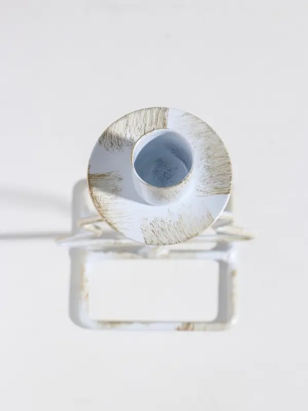 Подсвечник металл на 1 свечу  Подсвечник металл на 1 свечу "Ёлочка" белый с патиной d=2,3 см 8,5х7,5х16 см