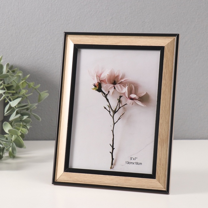 Фоторамка пластик 13х18 см Фоторамка пластик 13х18 см "Крассика. Дерево" бежевая 1,2х17х22,2 см