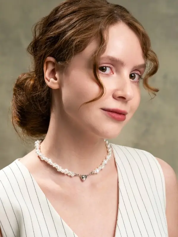 Колье жемчужное &laquo;Сердце&raquo;, 35 см, белое в серебре