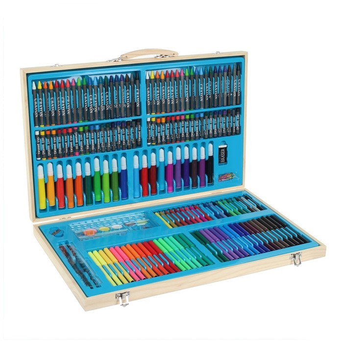 Набор для рисования в деревянном чемоданчике Набор для рисования в деревянном чемоданчике