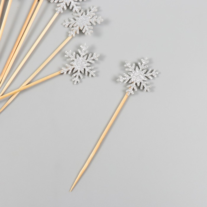 Топпер для творчества Топпер для творчества "Серебряная снежинка", 11 см (набор 10 шт)