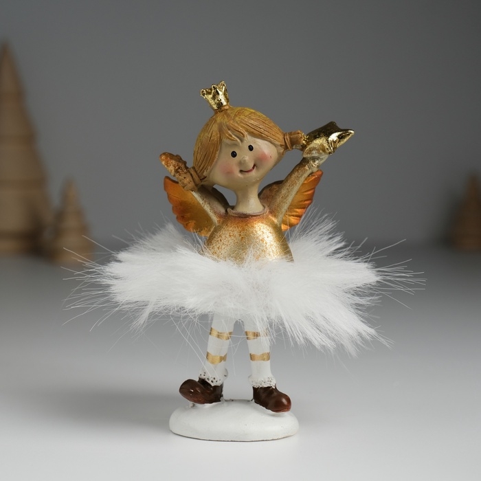 Сувенир полистоун Сувенир полистоун "Ангелочек фея в золотистом платье со звёздочкой в руках" 5,5х5х10,5 см