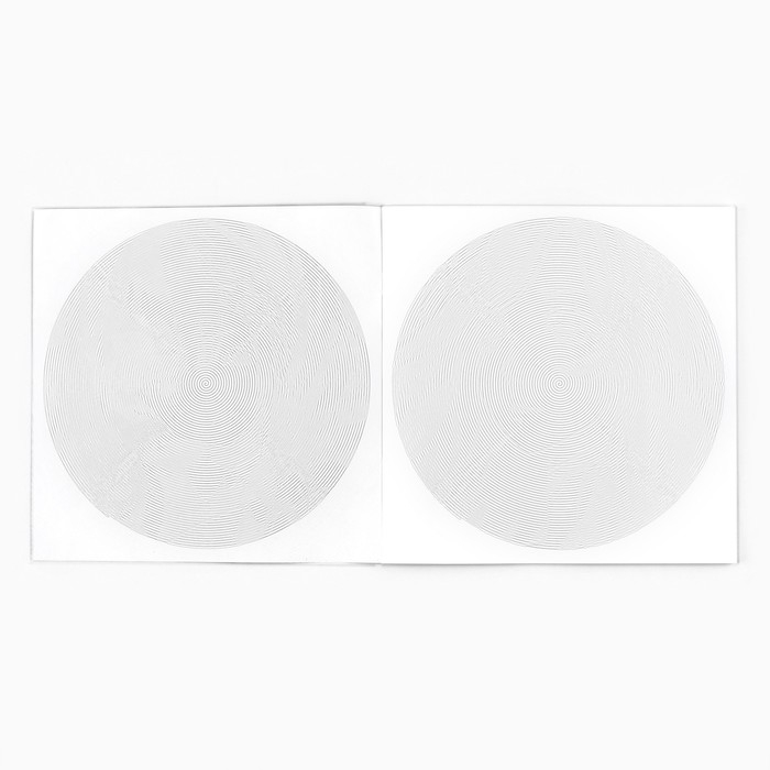 Спиральная раскраска-антистресс «Девочки-аниме», 20 х 20 см Спиральная раскраска-антистресс «Девочки-аниме», 20 х 20 см