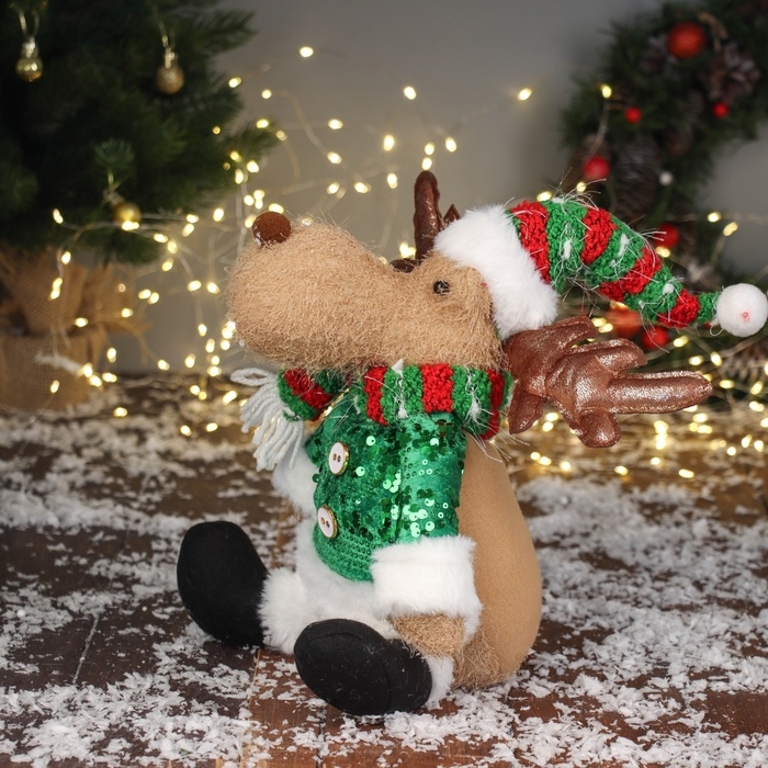 Мягкая игрушка Мягкая игрушка "Олень в полосатом колпаке" сидит, 44х19 см