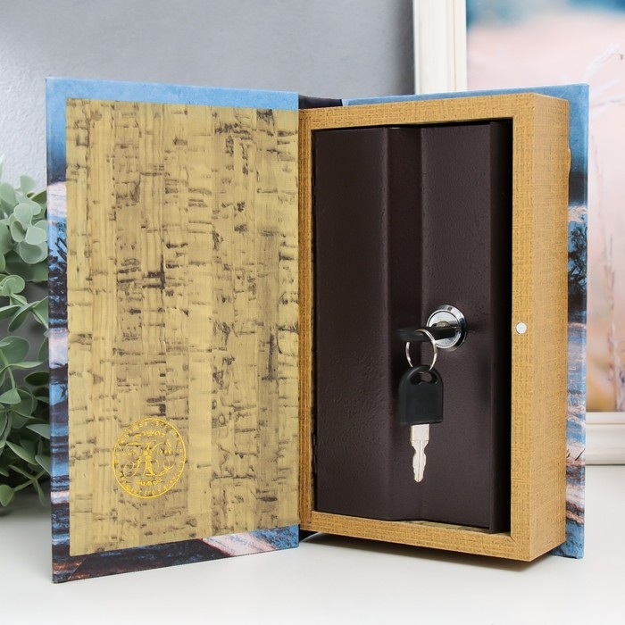 Сейф-книга дерево кожзам Сейф-книга дерево кожзам "Река в горах" 21х13х5 см