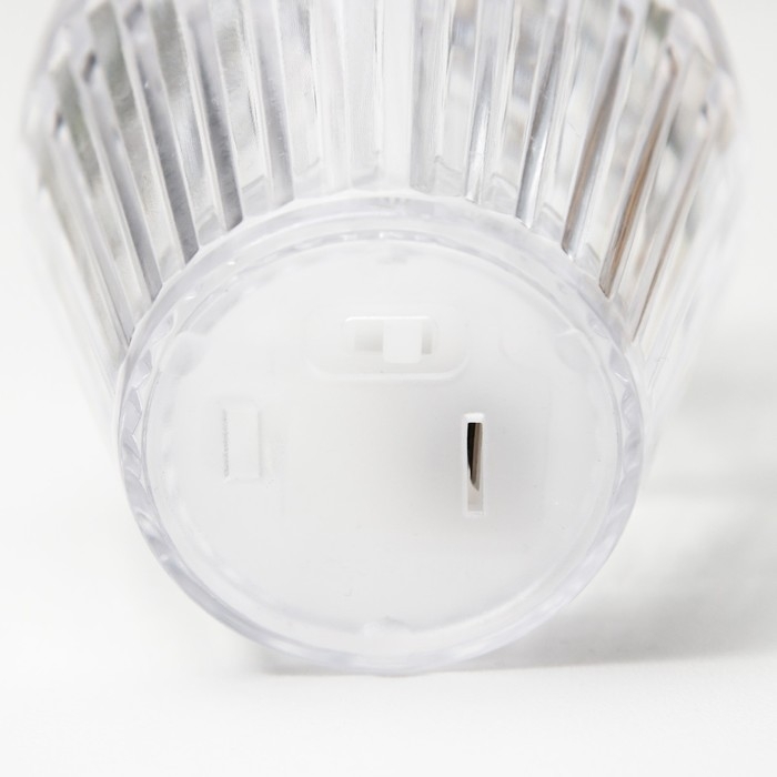 Ночник Ночник "Кристалл" LED от батареек 3хLR1130 прозрачный 6х6х10 см RISALUX