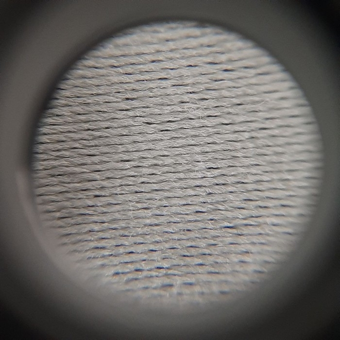 Лупа с линзой 10х для макросъёмки на прищепке для телефона, с подсветкой Лупа с линзой 10х для макросъёмки на прищепке для телефона, с подсветкой