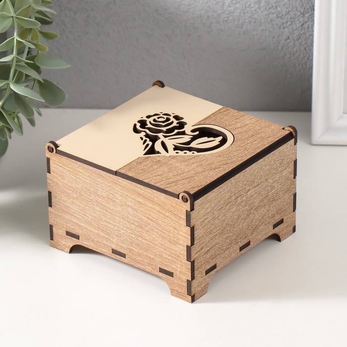 Шкатулка комбинированная  Шкатулка комбинированная "Цветок в сердце" 10,5х10х7 см