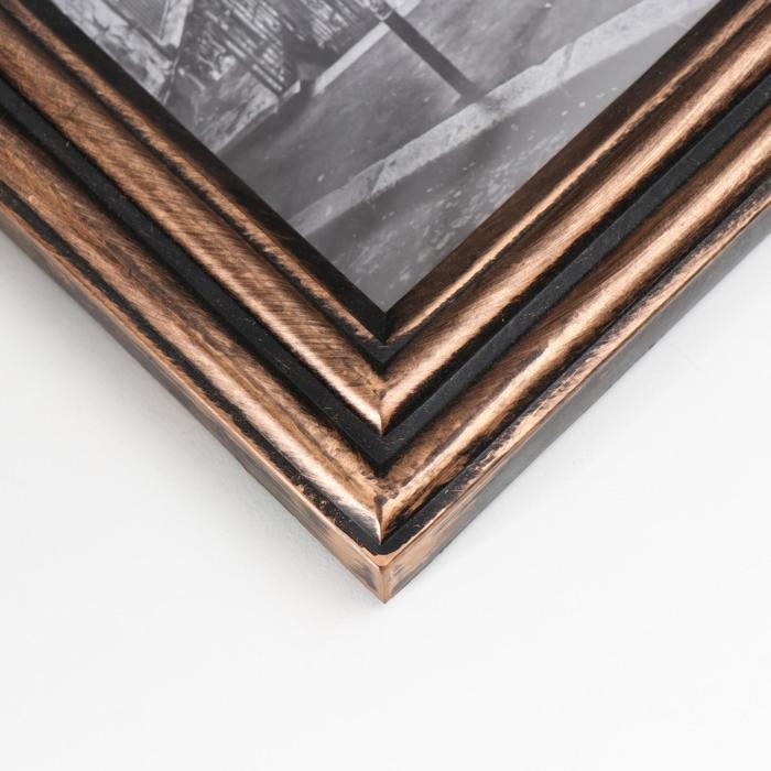 Фоторамка пластик на 8 фото 10х15 см "Семейная" под бронзу 34,5х66 см