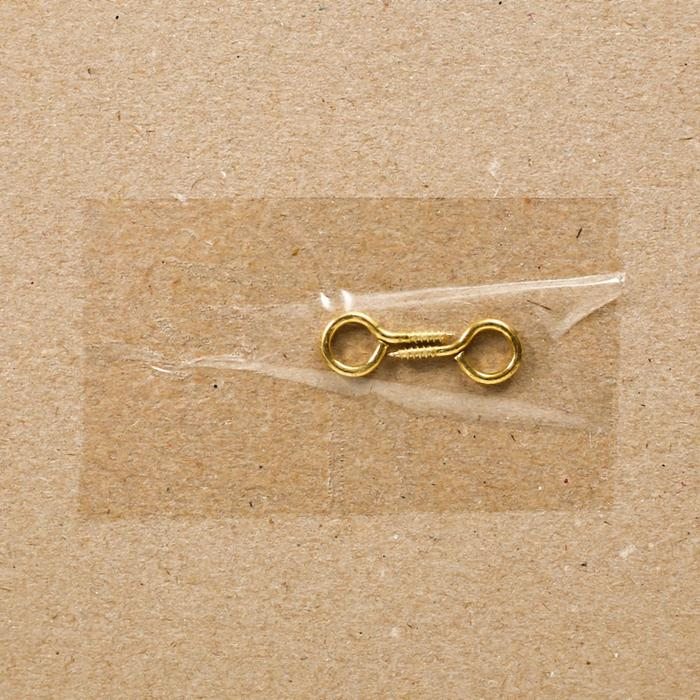 Фоторамка пластик 50х70 см, золотая линия Фоторамка пластик 50х70 см, золотая линия