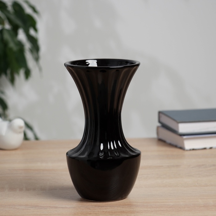Ваза керамика настольная Ваза керамика настольная "Тьяго" феерия, 18х8,5 см, чёрный