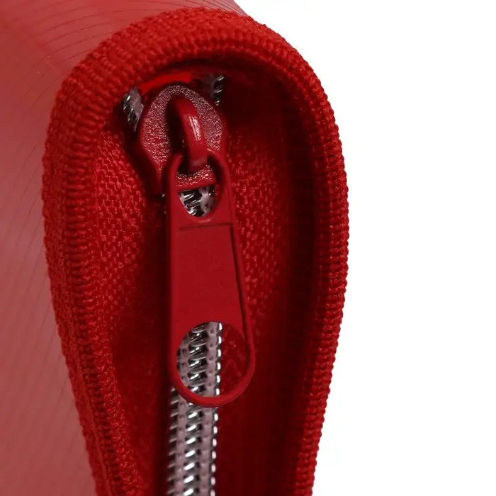 Папка пластиковая А4, 325 х 230 х 25 мм, молния вокруг, Calligrata Папка пластиковая А4, 325 х 230 х 25 мм, молния вокруг, Calligrata "Офис", ПМ-А4-11, 0.5 мм, цветная, текстура "песок", красная