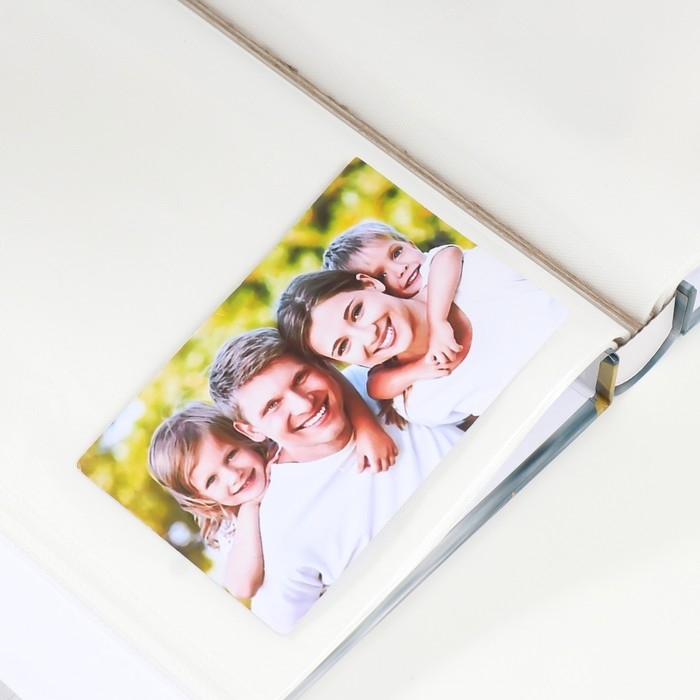 Фотоальбом на 200 фото 13х18 см Фотоальбом на 200 фото 13х18 см "Олень/олени у дерева" в коробке 29,5х23х5,5 см