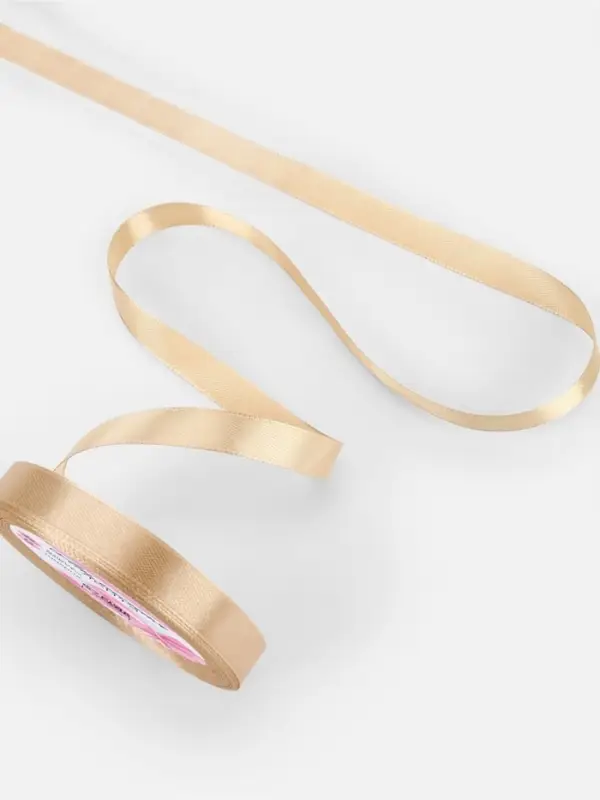 Лента атласная, 12 мм, 23±1 м, светло-бежевая Лента атласная, 12 мм, 23±1 м, светло-бежевая