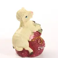 Копилка для денег &laquo;Козлик с бочкой/сундуком&raquo;, полистоун, 7.7&times;5.5&times;9 см, МИКС