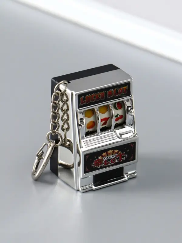 Брелок пластик Брелок пластик "Игровой автомат - казино" серебро 2,7х3,4х5 см