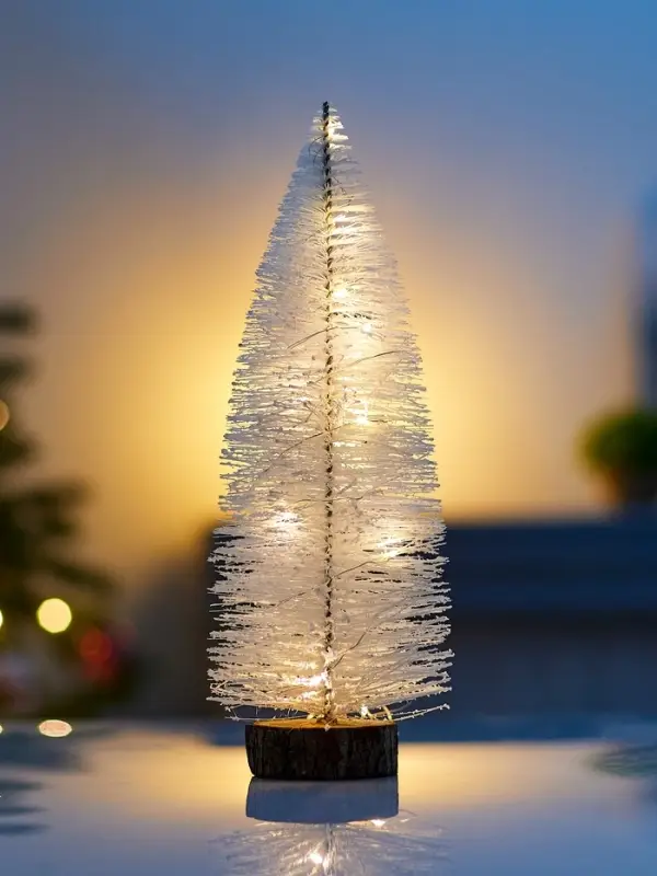 Фигура светодиодная «Ёлка белоснежная» 30 см, 20 LED, от батареек AG13×3, свечение тёплое белое Фигура светодиодная «Ёлка белоснежная» 30 см, 20 LED, от батареек AG13×3, свечение тёплое белое