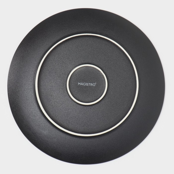 Тарелки обеденные фарфоровые Magistro Lofty, 6 предметов: d=26,7 см, цвет чёрный Тарелки обеденные фарфоровые Magistro Lofty, 6 предметов: d=26,7 см, цвет чёрный