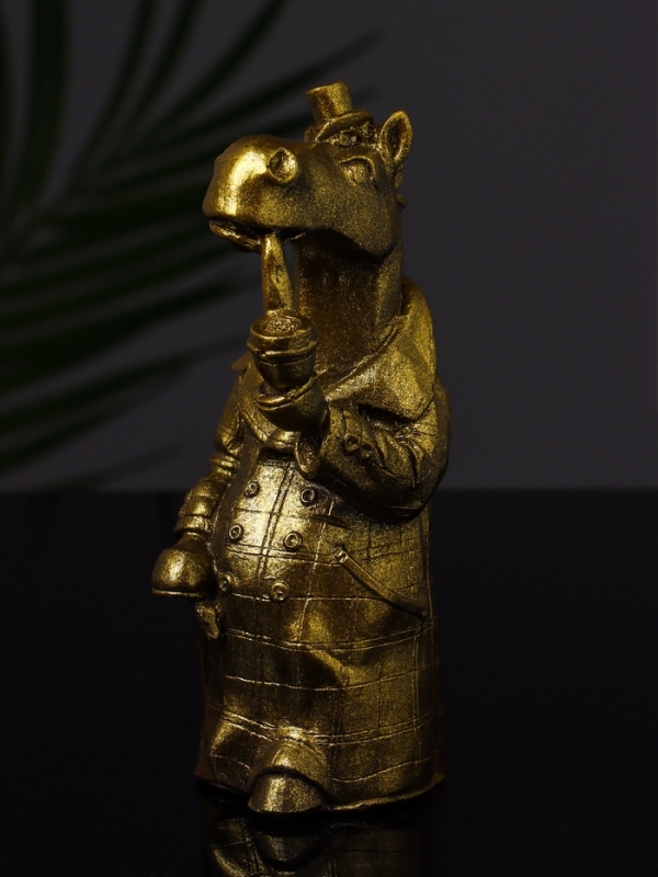 Статуэтка Статуэтка "Конь в пальто" 11х5 см, цвет золото