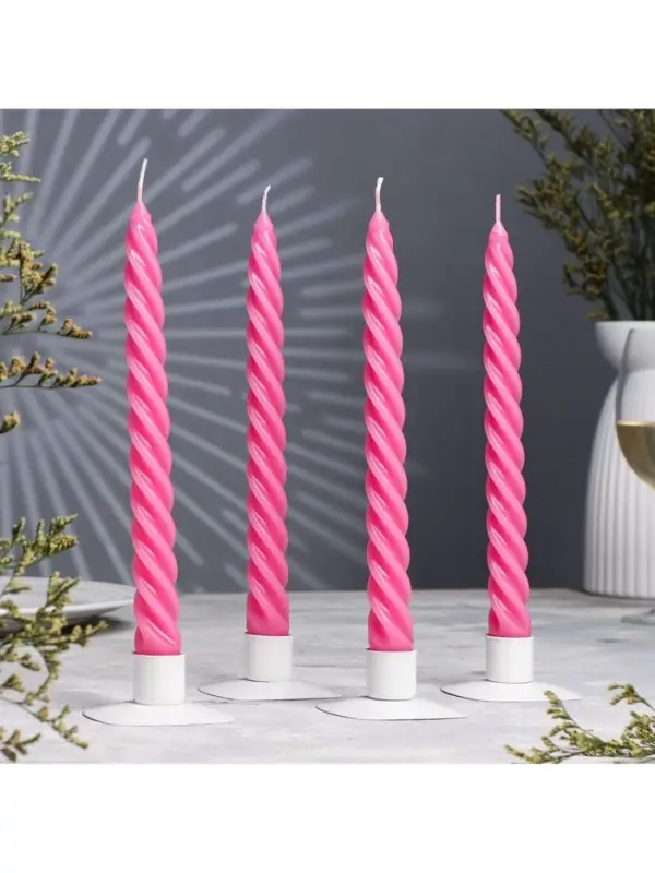 Набор свечей витых, 2.3&times;24.5 см, 5 ч, 50 г, 4 шт., т. розовая, в подарочной коробке