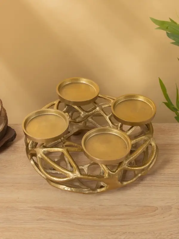 Подсвечник на 4 свечи &laquo;Венок Сплетение&raquo;, 29&times;29&times;11 см, алюминий