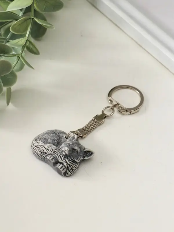 Брелок Брелок "Лисенок лежит (барельеф)" 2,4 см