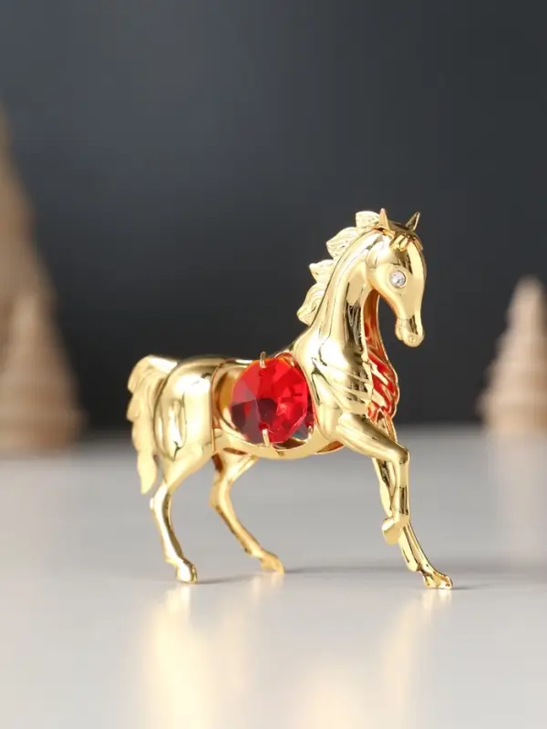 Сувенир Лошадка маленькая с 2-мя красными хрусталиками, 7х2х6 см. Сувенир Лошадка маленькая с 2-мя красными хрусталиками, 7х2х6 см.