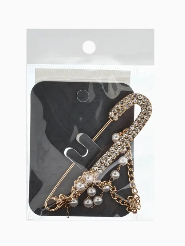 Булавка &laquo;Блеск&raquo; в стразах, цепочка, жемчуг, L=7.5 см, цвет белый в золоте