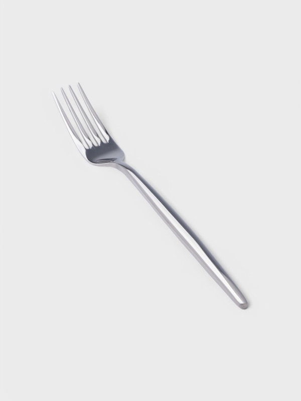 Вилка столовая Hanna Knövell Eman, 20.6 см, толщина 3 мм, нержавеющая сталь, серебристая Вилка столовая Hanna Knövell Eman, 20.6 см, толщина 3 мм, нержавеющая сталь, серебристая