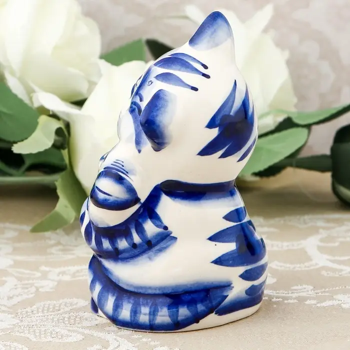 Фигурка фарфор гжель &laquo;Кот рыбак&raquo;