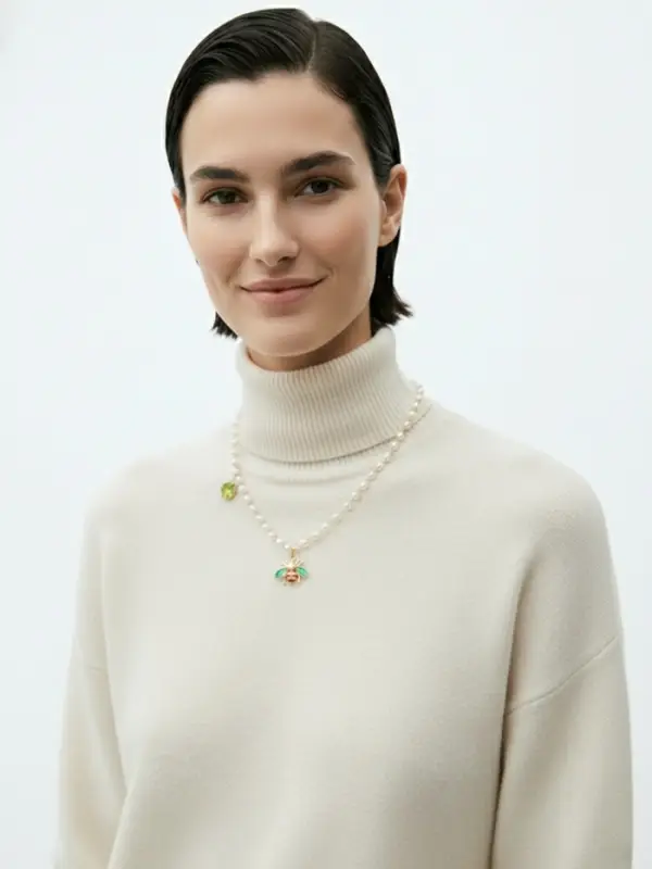 Колье на жемчужной дорожке &laquo;Пчёлка&raquo;, цветная в золоте, 40 см