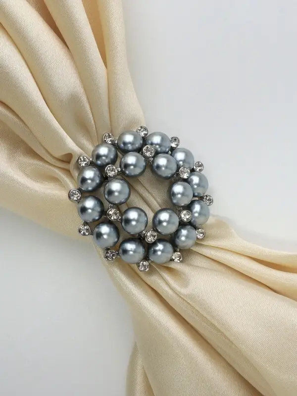 Зажим для платка &laquo;Жемчужинка&raquo;, серый в серебре