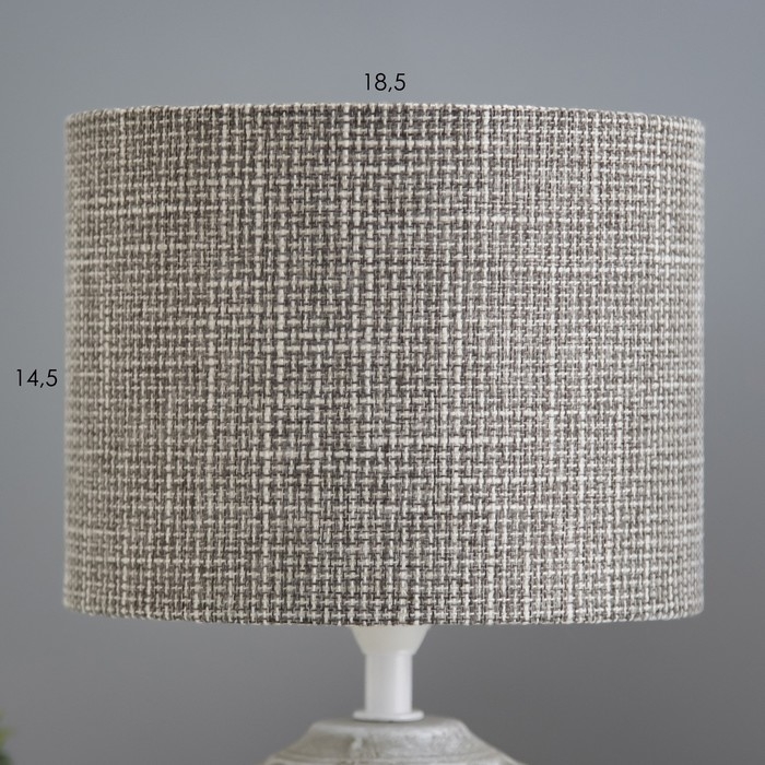 Настольная лампа Настольная лампа "Венди" Е14 40Вт бело-серый 15х15х25 см RISALUX