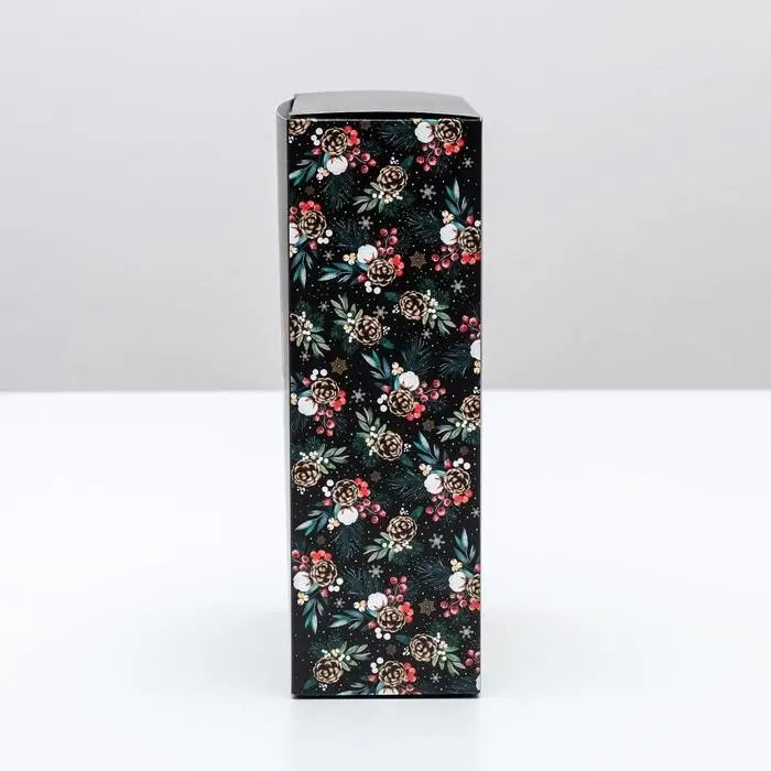 Коробка подарочная новогодняя складная «Уюта в Новом году», 16 х 23 х 7.5 см, Новый год Коробка подарочная новогодняя складная «Уюта в Новом году», 16 х 23 х 7.5 см, Новый год