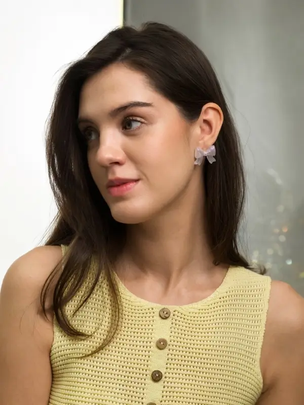 Серьги пластик &laquo;Бантик&raquo;, перламутровый, белые, радужные