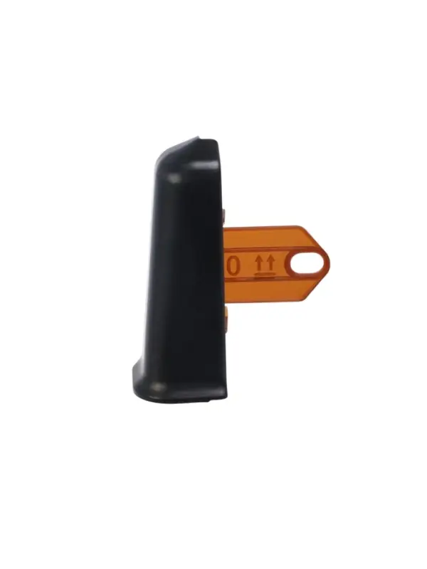 Угол наружный для плинтуса &laquo;Деконика&raquo;, с крепежом, 70 мм, 2 штуки, цвет 007 чёрный